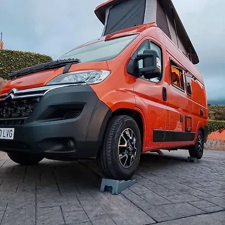 Furgoneta Camper Canarias * 拉克鲁斯